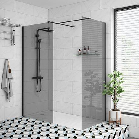 Decorative glass shower screen Decorative glass shower screen