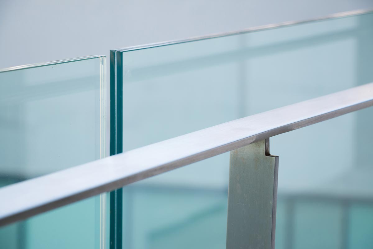 laminated-glass-railing