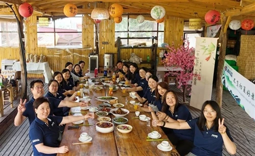 MIGO GLASS Celebrates Dragon Boat Festival With A Traditional Zongzi-Making T...