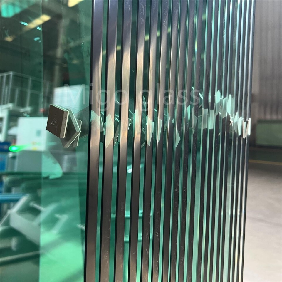 glass for padel court design