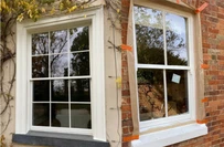 Double Insulated Glass And Vacuum Insulated Glass