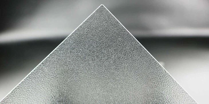 3.2mm Low Iron Patterned Glass With High Transmittance