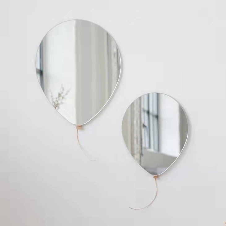 decorative mirror